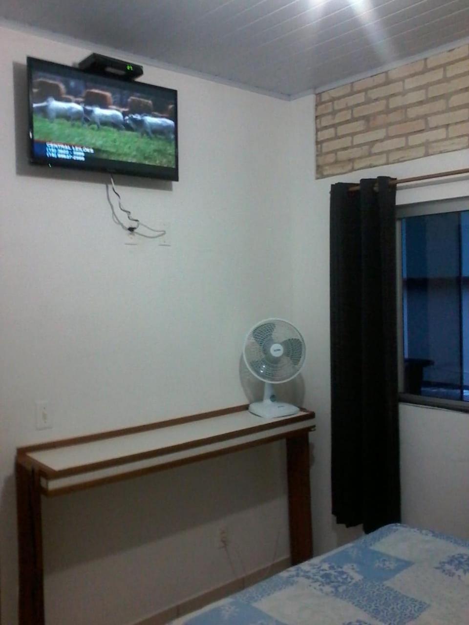 Pouso D' Braga Hotel ปิเรนนอโปลิส ภายนอก รูปภาพ